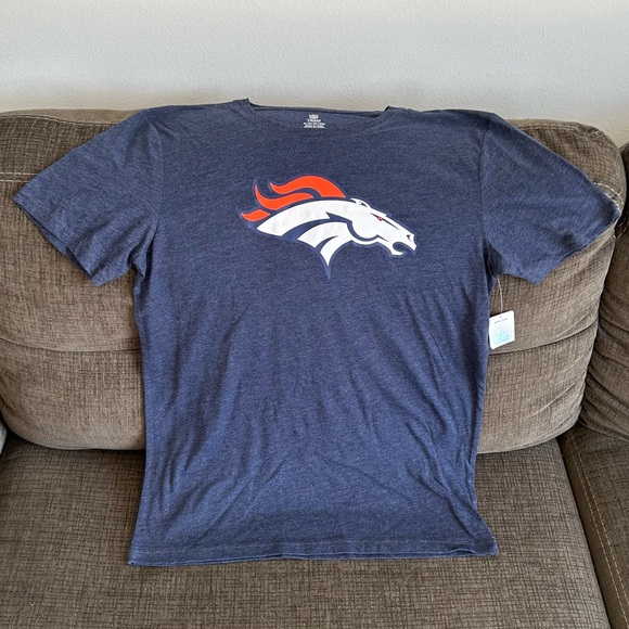 NFL Team Apparel Denver Broncos Football T-Shirt Youth Sz: XL ( 18 / 20 ) - Picture 1 of 3